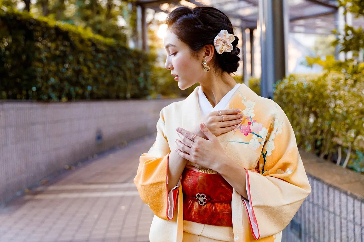 لباس سنتی زنان ژاپنی