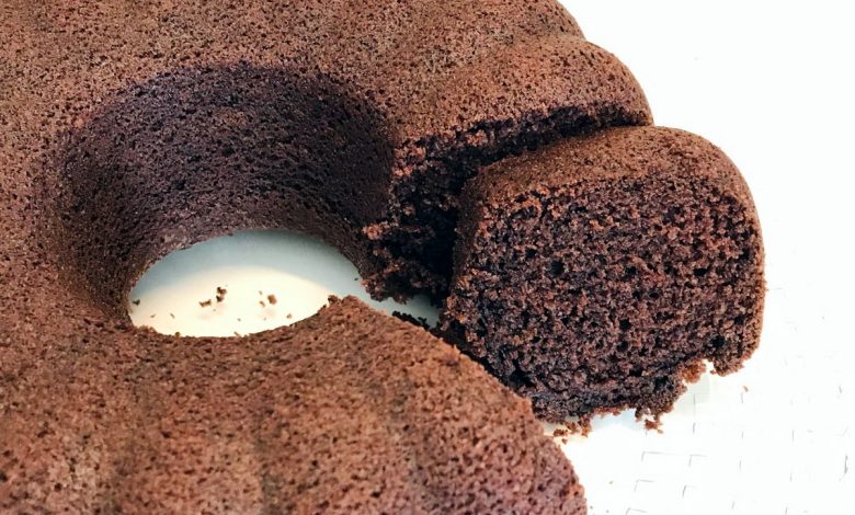 طرز تهیه کیک ساده کاکائویی در 10 دقیقه