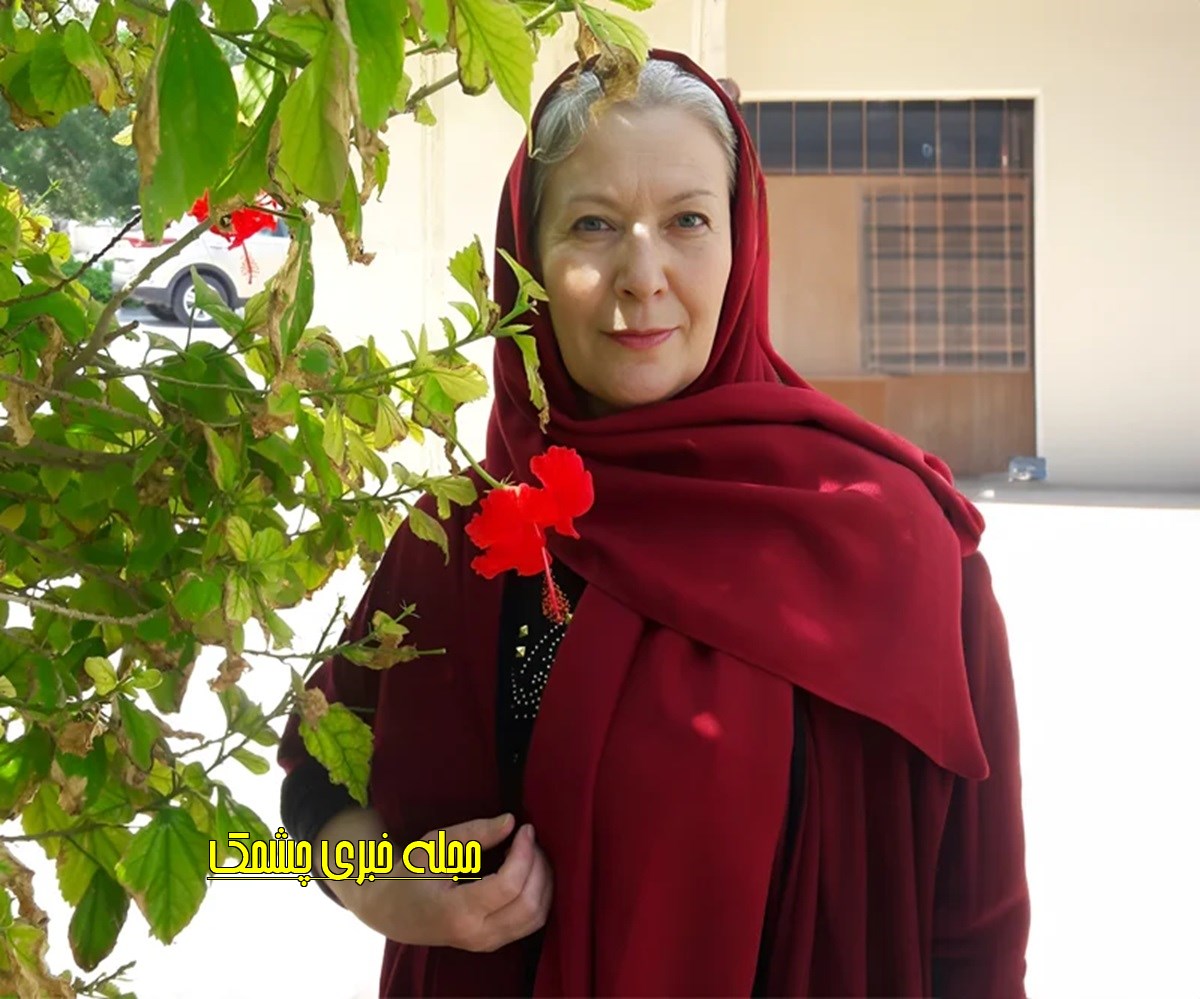 صفیه آقاجانی بازیگر بی بی همسایه همیار