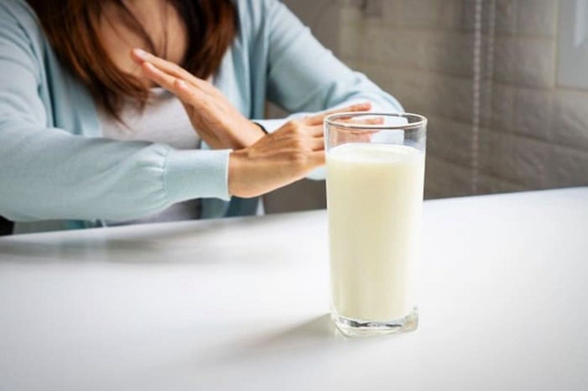 عوارض لبنیات