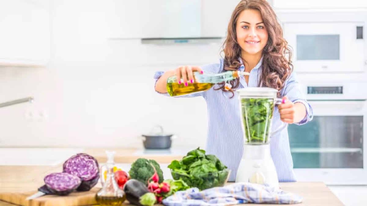 ۷ دستور پخت سوپ برای سوزاندن چربی شکم در کم ترین زمان! سوپ های سالم برای لاغری شکم و پهلو