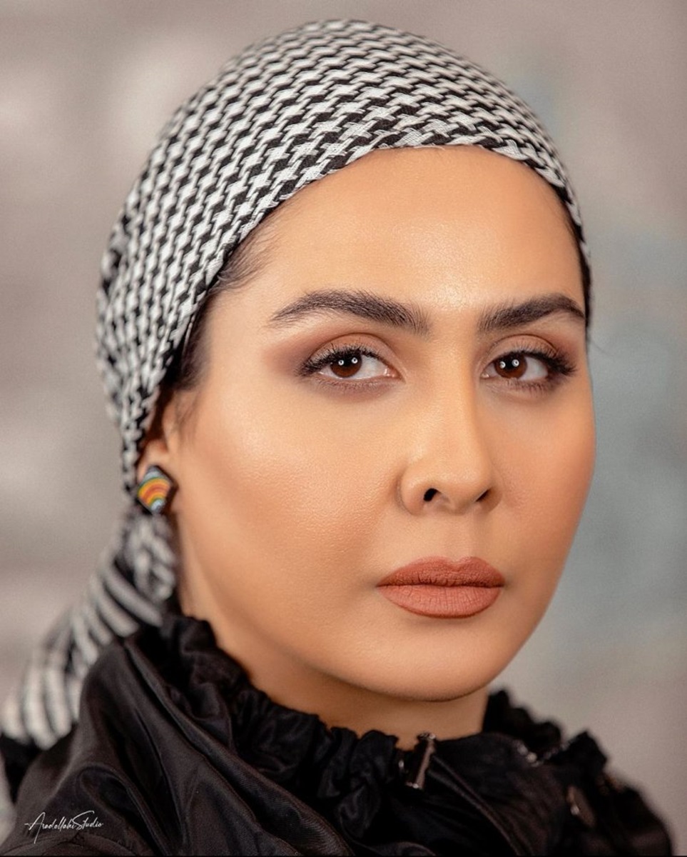 سارا والیانی و پسرش