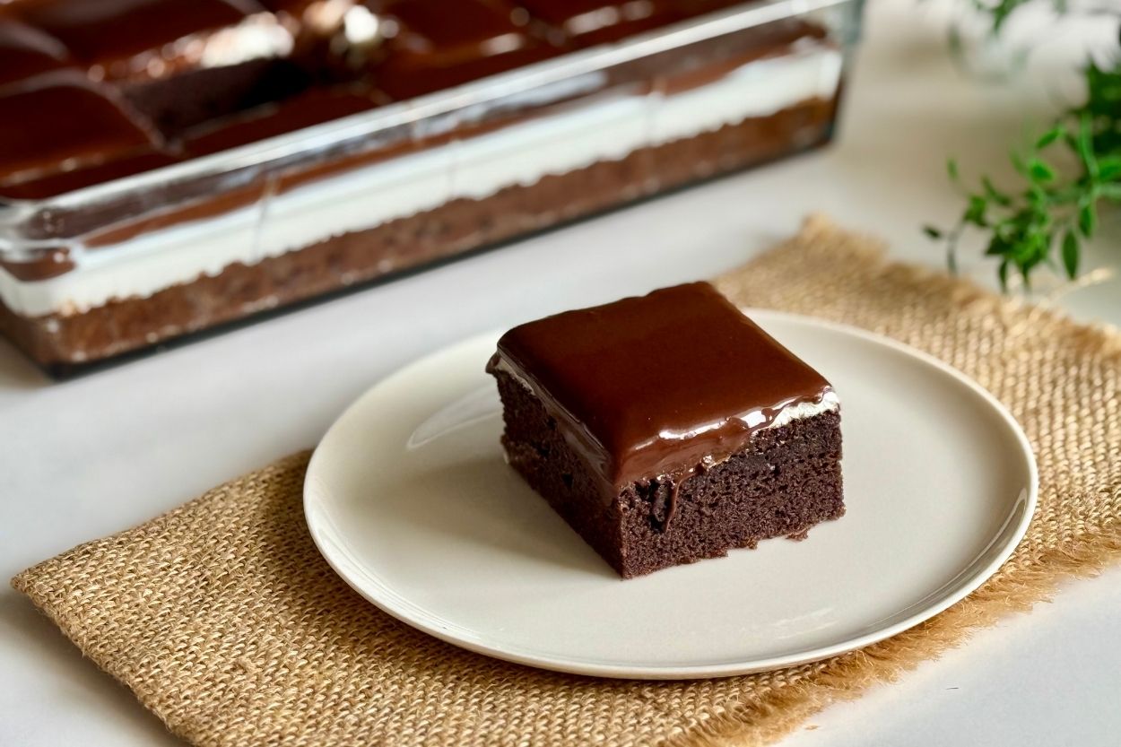 طرز تهیه‌ کیک میسا رزی