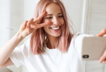 نشانه های افراد گرفتار در زندگی آنلاین