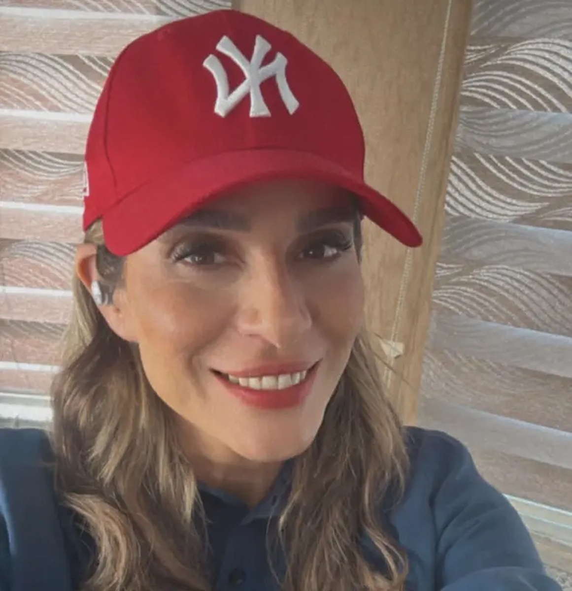 عکس سحر دولتشاهی با استایل اسپرت (1)