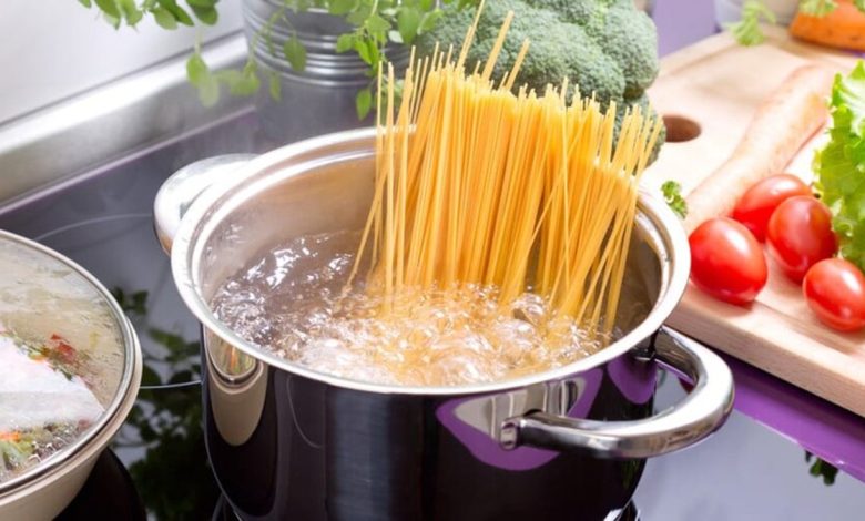 شکستن صحیح رشته های ماکارونی