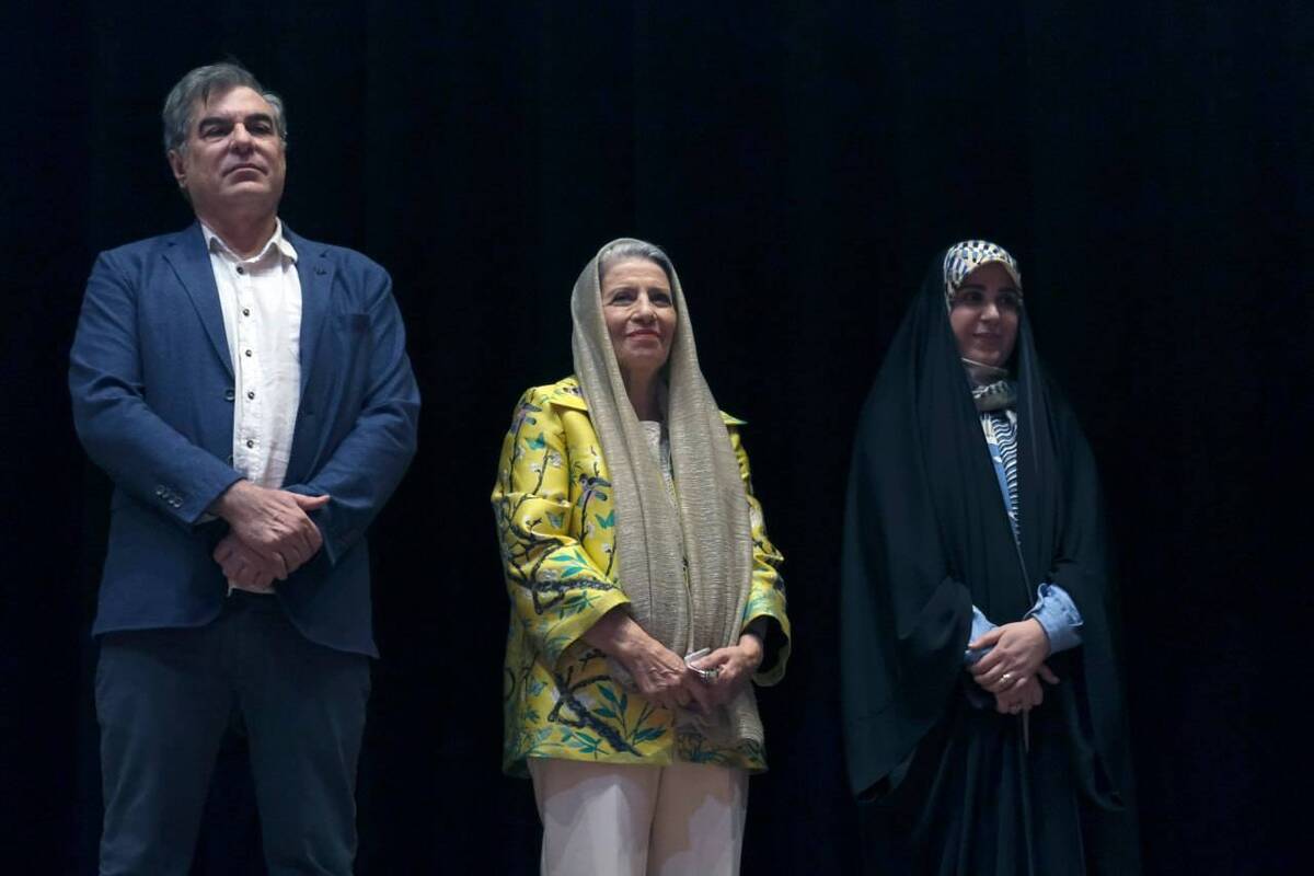 بیوگرافی احترام برومند