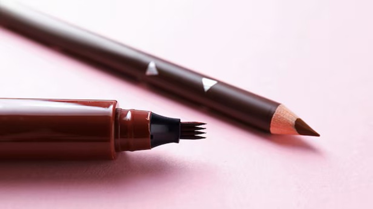 راهنمای کامل استفاده از مداد ابرو