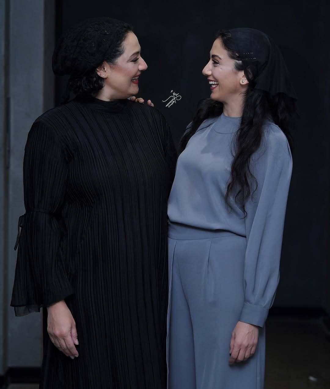 عکس‌ های دو نفره شبنم مقدمی و مونا فرجاد