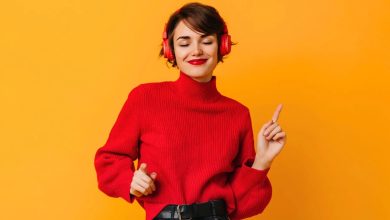 پوشیدن رنگ قرمز