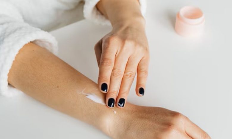 بهترین مرطوب کننده ها برای پوست چرب